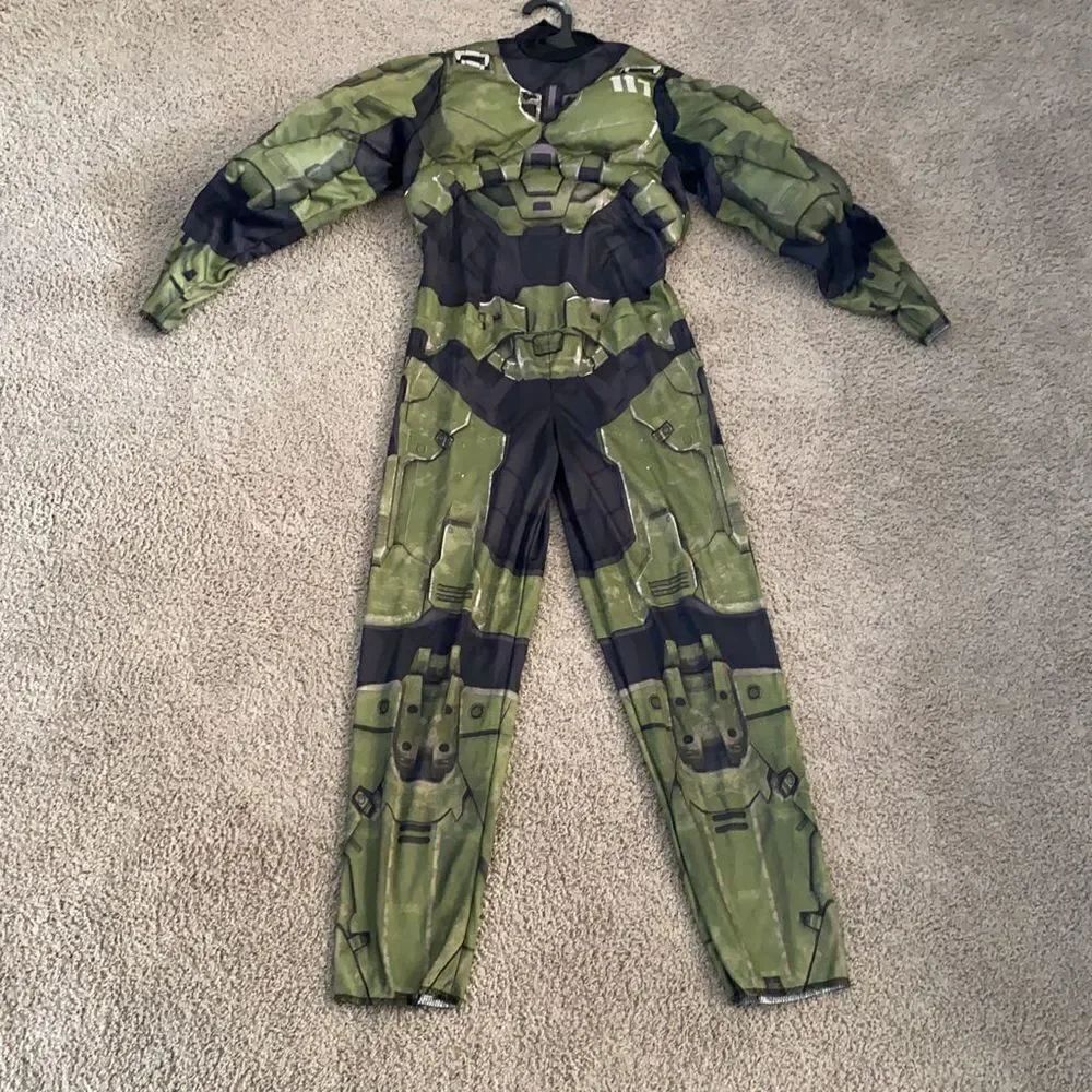 Kids Halo Master Chief Halloween Costume Size M (7-8) NEW *Suit Only